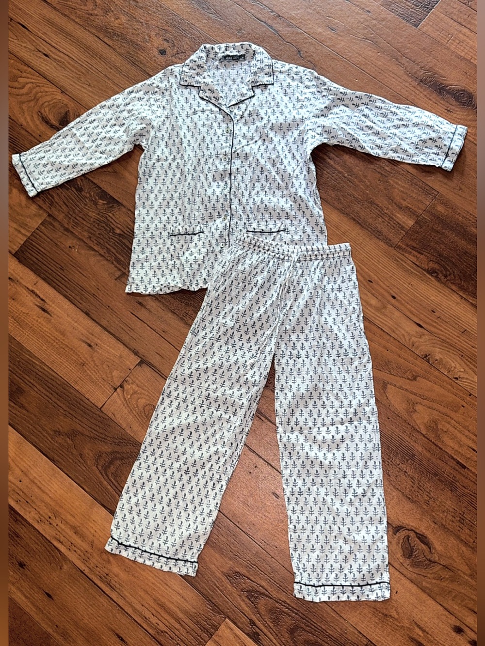 Like New Malabar Baby 100% Cotton Voile Pajama Set Size 8